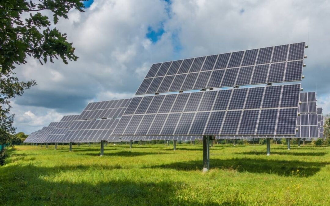 Pela primeira vez, energia solar no Brasil supera hidrelétrica de Itaipu